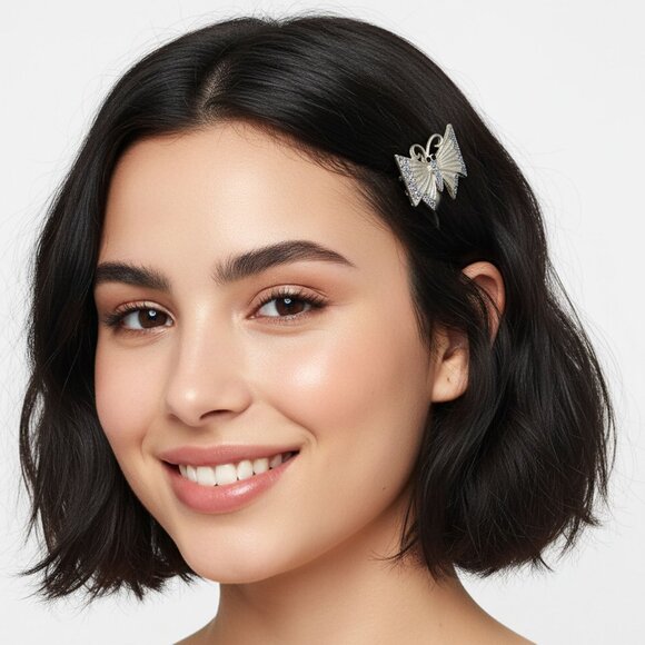 Mini Y2K Butterfly Alligator Clip Silver Tone Glitter Metallic Hair Accessory - Picture 2 of 9